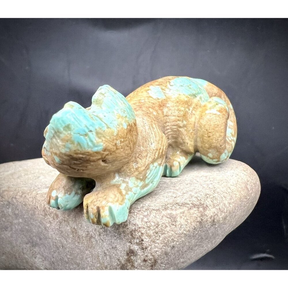 ZUNI FETISH Carved Turquoise Mountain Lion by Josh Mecale NATIVE AMERICAN - Picture 6 of 10